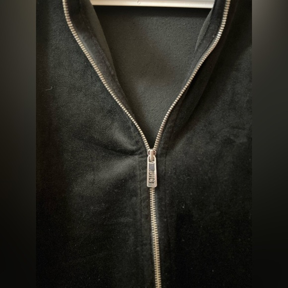 ⚫️ BOGO Juicy Couture black velvet girly sweater zip up size medium - Picture 7 of 10